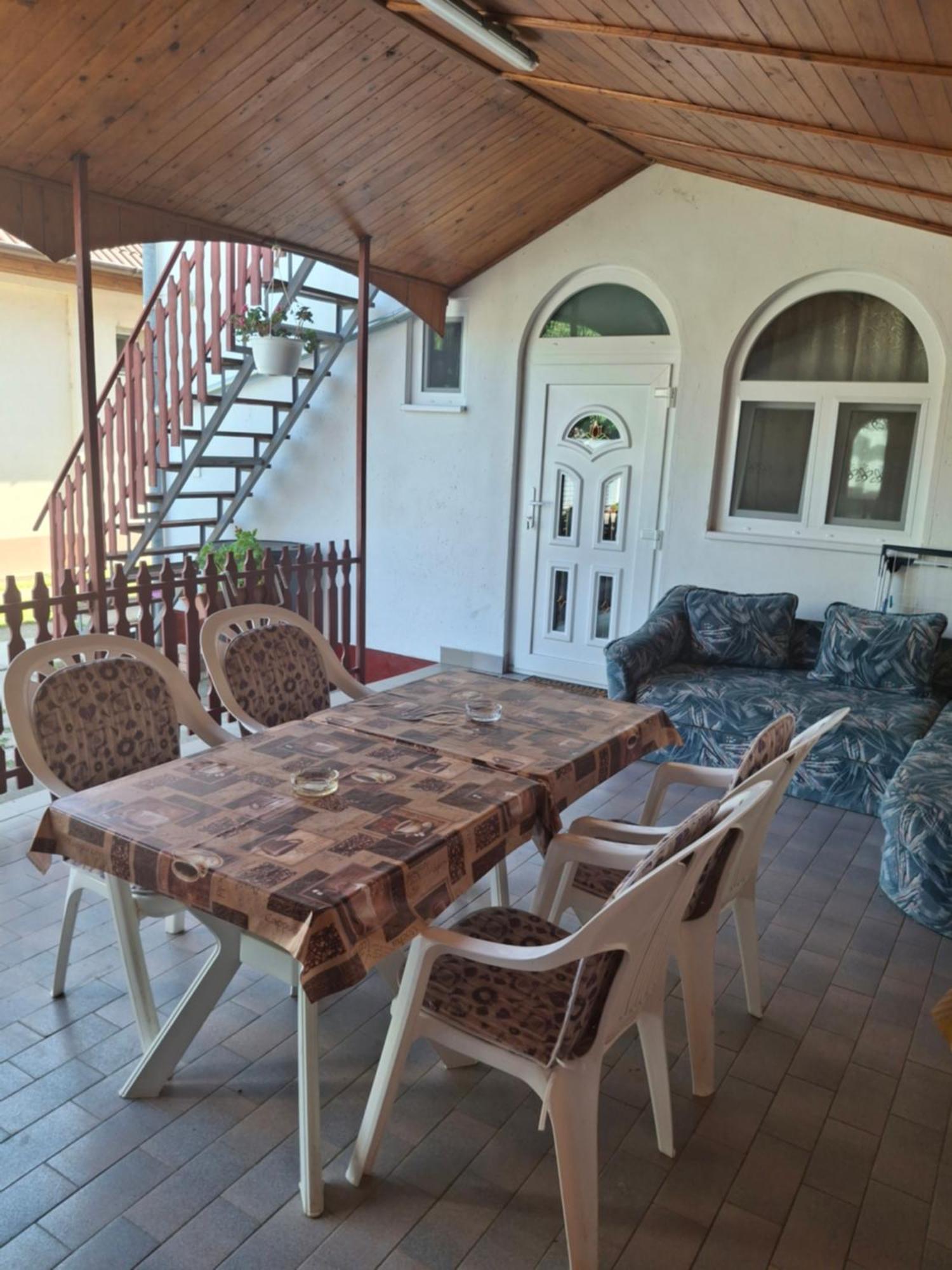 Levendula Vendeghaz Apartament Hajdúszoboszló